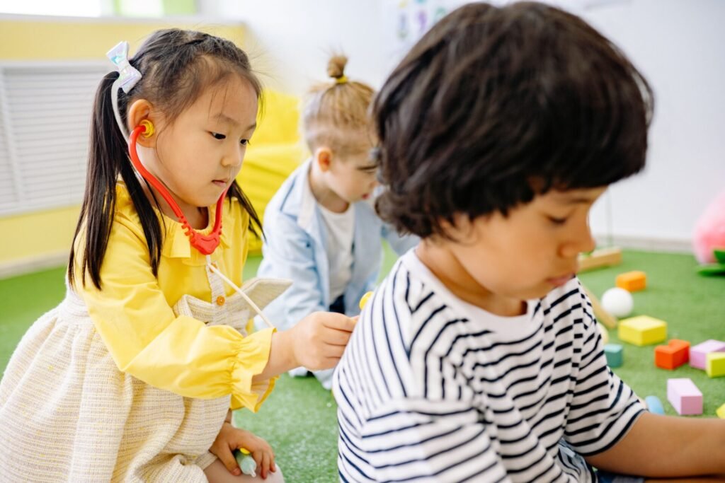 kids playing in daycare