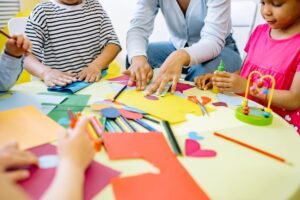 arts and crafts in daycare